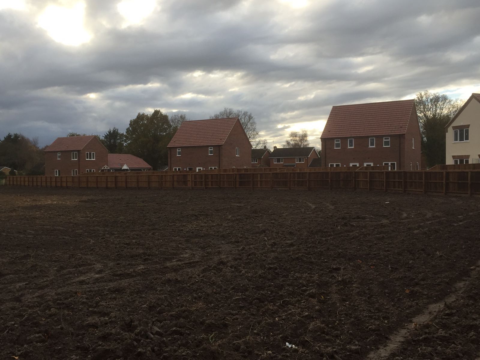 Commercial and Domestic fencing